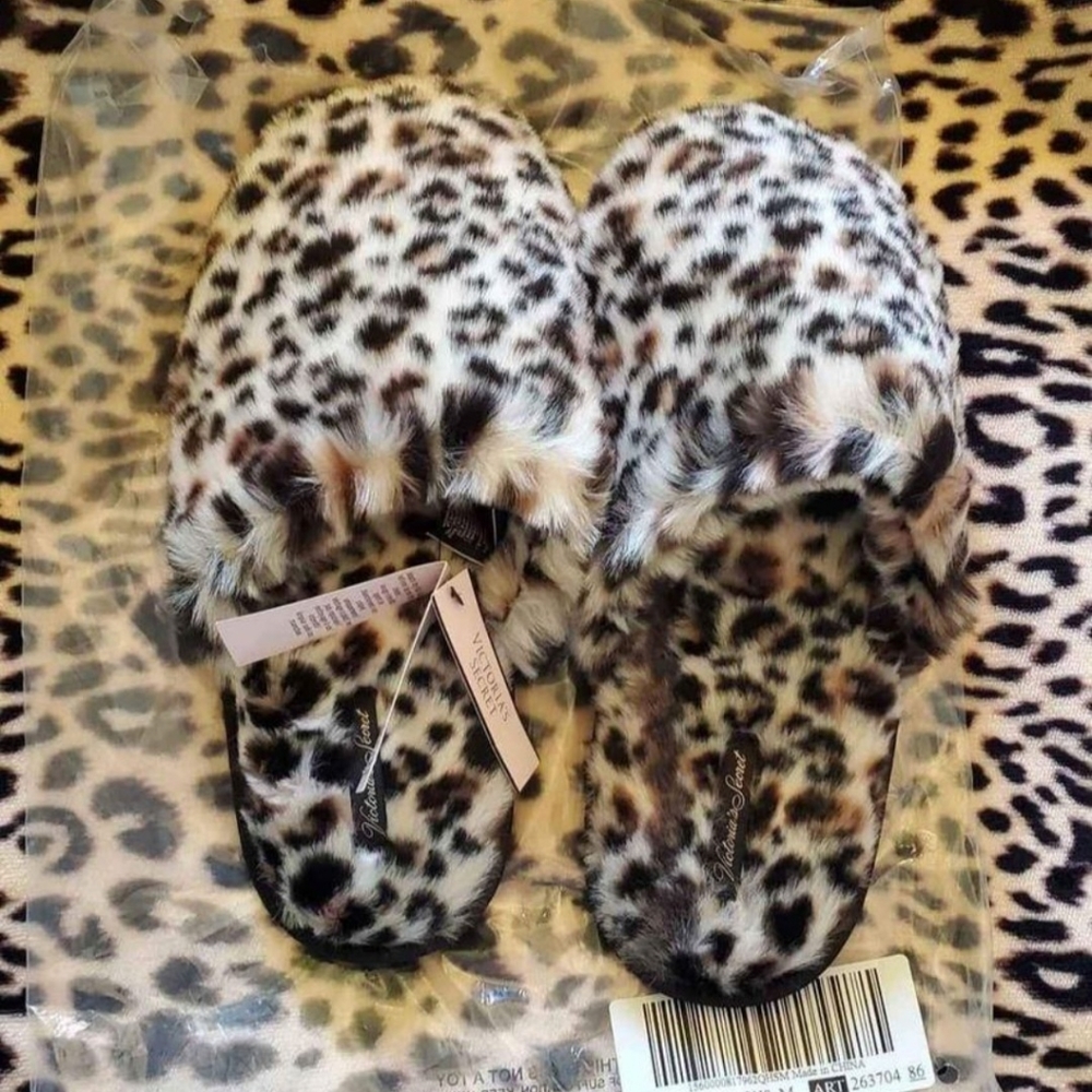 Cheetah slip ons